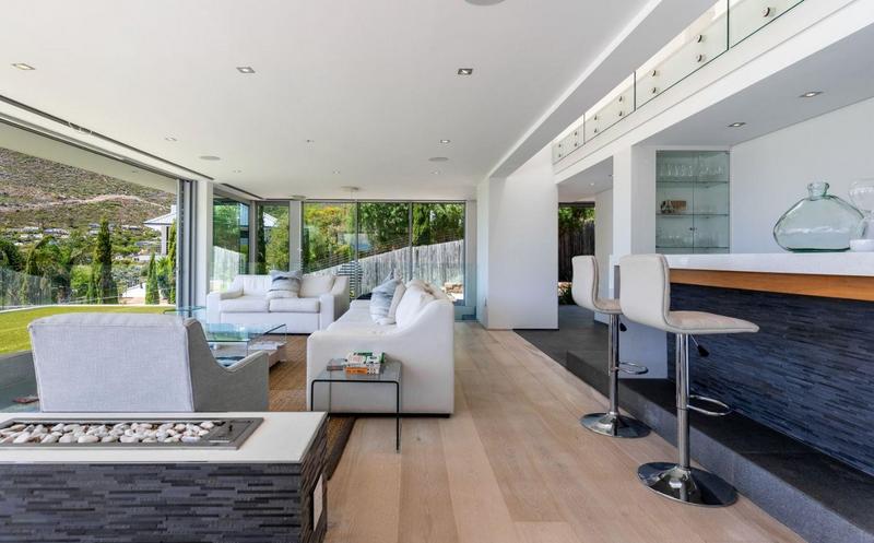 5 Bedroom Property for Sale in Hout Bay Western Cape